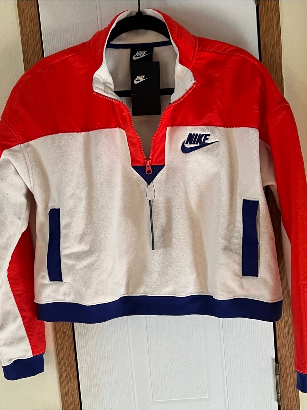 Nike Women’s Half Zip Cropped Pullover Orange Zip Fleece Sweatshirt Size Med NEW - Picture 12 of 12